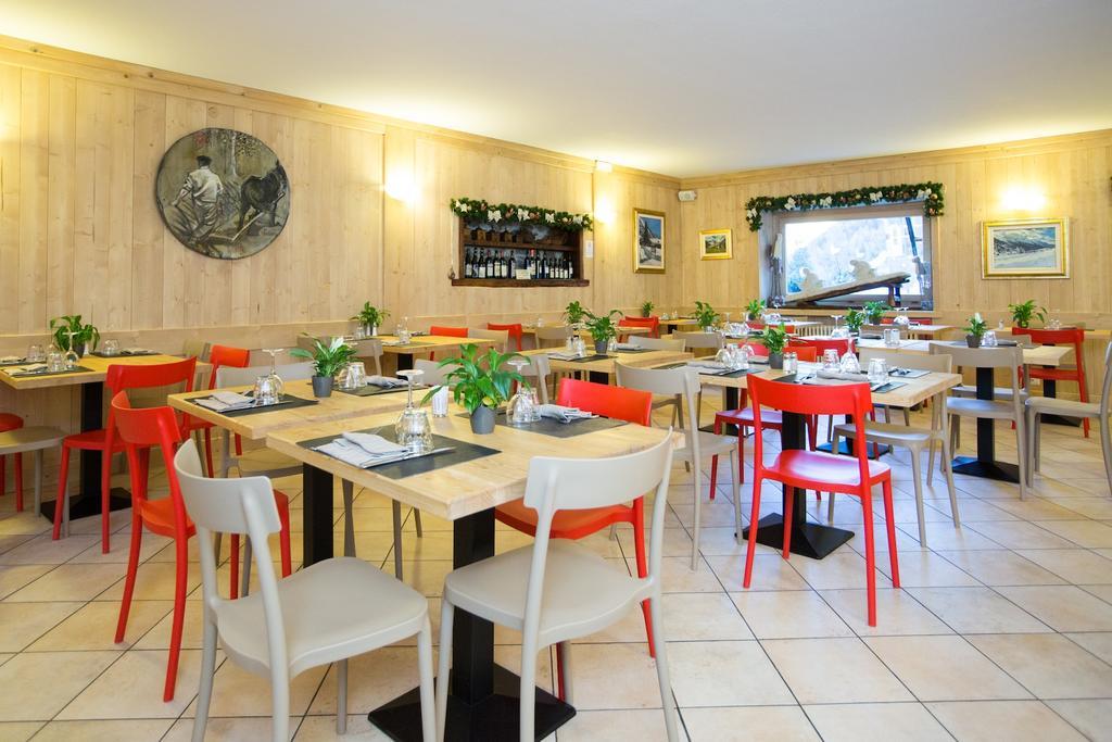 Hotel Restaurant La Barme Cogne Eksteriør billede