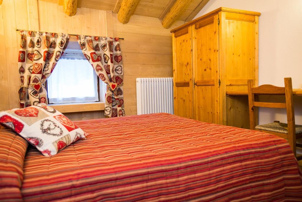Hotel Restaurant La Barme Cogne Eksteriør billede