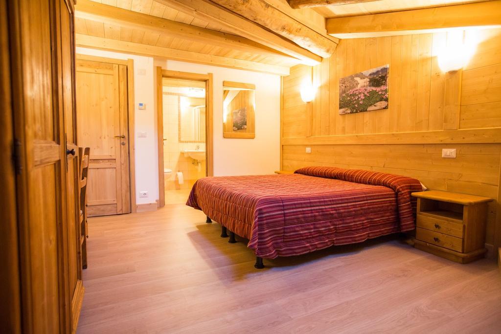 Hotel Restaurant La Barme Cogne Eksteriør billede