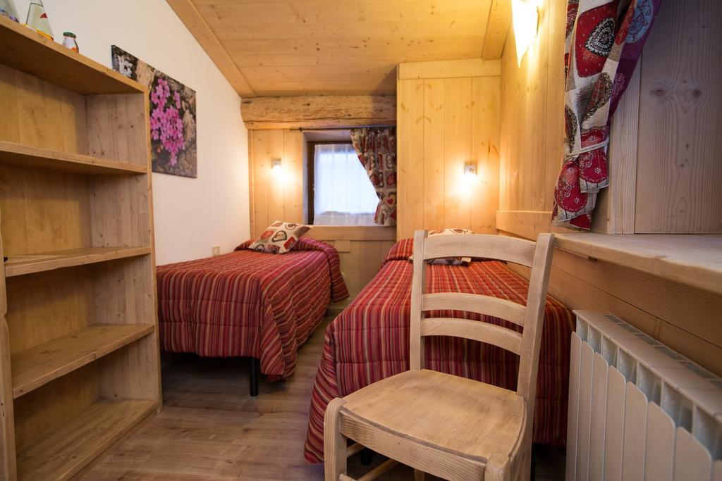 Hotel Restaurant La Barme Cogne Eksteriør billede