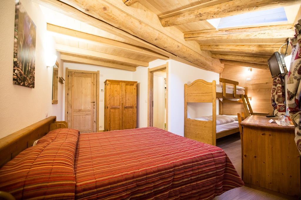 Hotel Restaurant La Barme Cogne Eksteriør billede