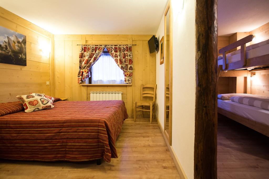 Hotel Restaurant La Barme Cogne Eksteriør billede